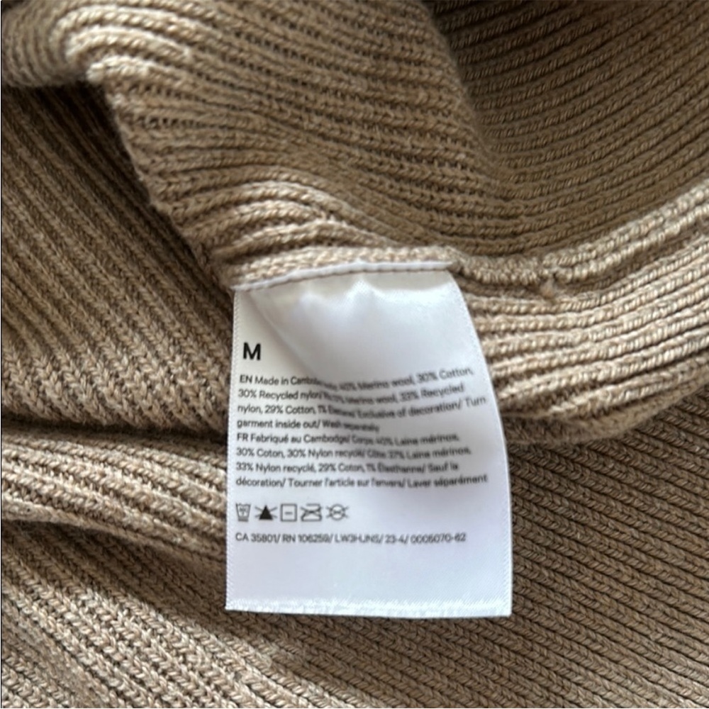 Lululemon Collared Merino Wool-Blend Sweater - Picture 6 of 6